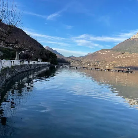 Rare 2 Bedroom With Private On Annecy * Doussard