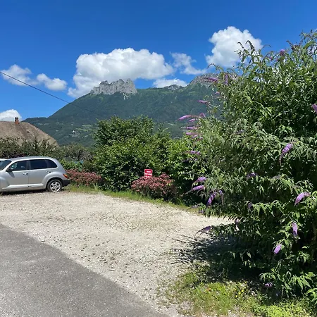 Rare 2 Bedroom With Private On Annecy Apartment Doussard
