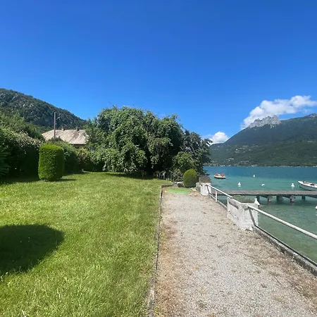 Rare 2 Bedroom With Private On Annecy Apartment *